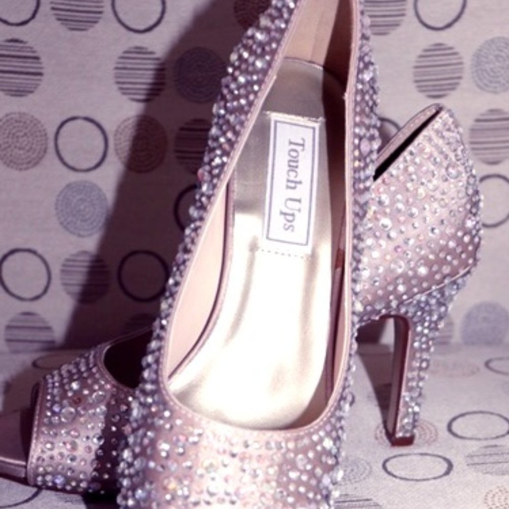 Touch Up Bedazzle Womens Pumps